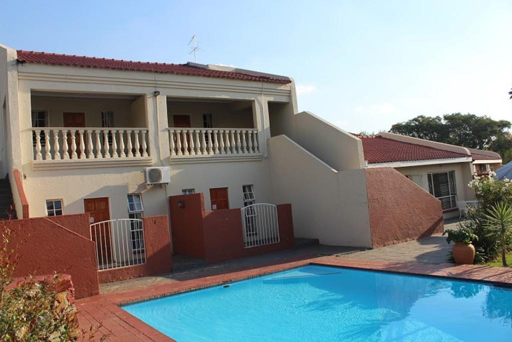 Flamboyant Guest Lodge Joanesburgo Exterior foto